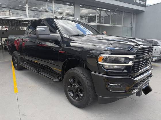 RAM 3500 6.7 I6 TURBO DIESEL LARAMIE NIGHT EDITION CD 4X4  AUTOMÁTICO